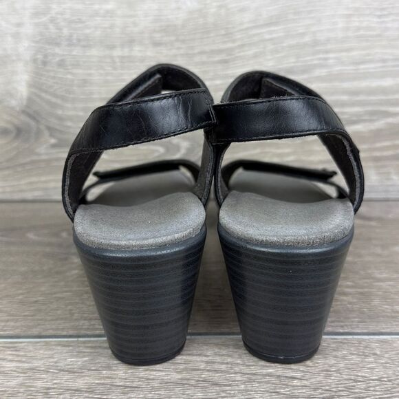 Naot Intact Women’s Sz 9/EU 40 Black Velvet Nubuck Dual Hook & Loop Sandals - Picture 4 of 11